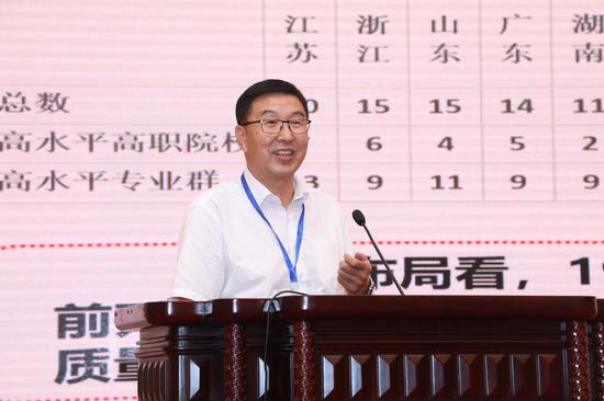 全国高职高专院校校长联席会主席董刚